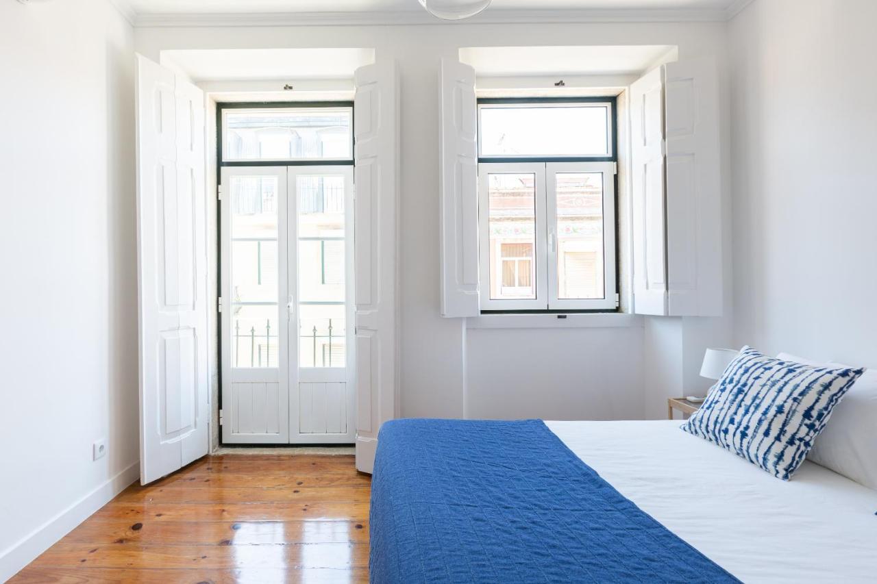White & Blue Vintage Home In Graca Lisboa Dış mekan fotoğraf