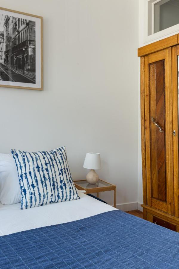 White & Blue Vintage Home In Graca Lisboa Dış mekan fotoğraf